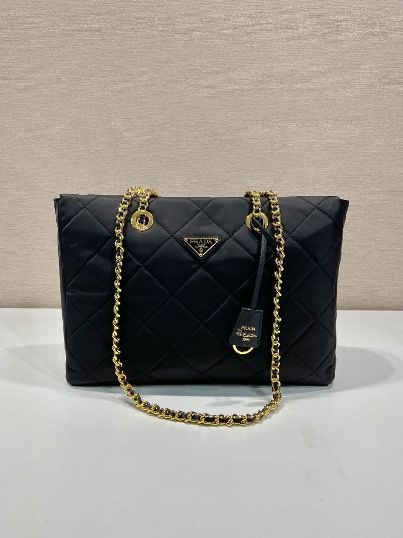 Pra*a tote bags